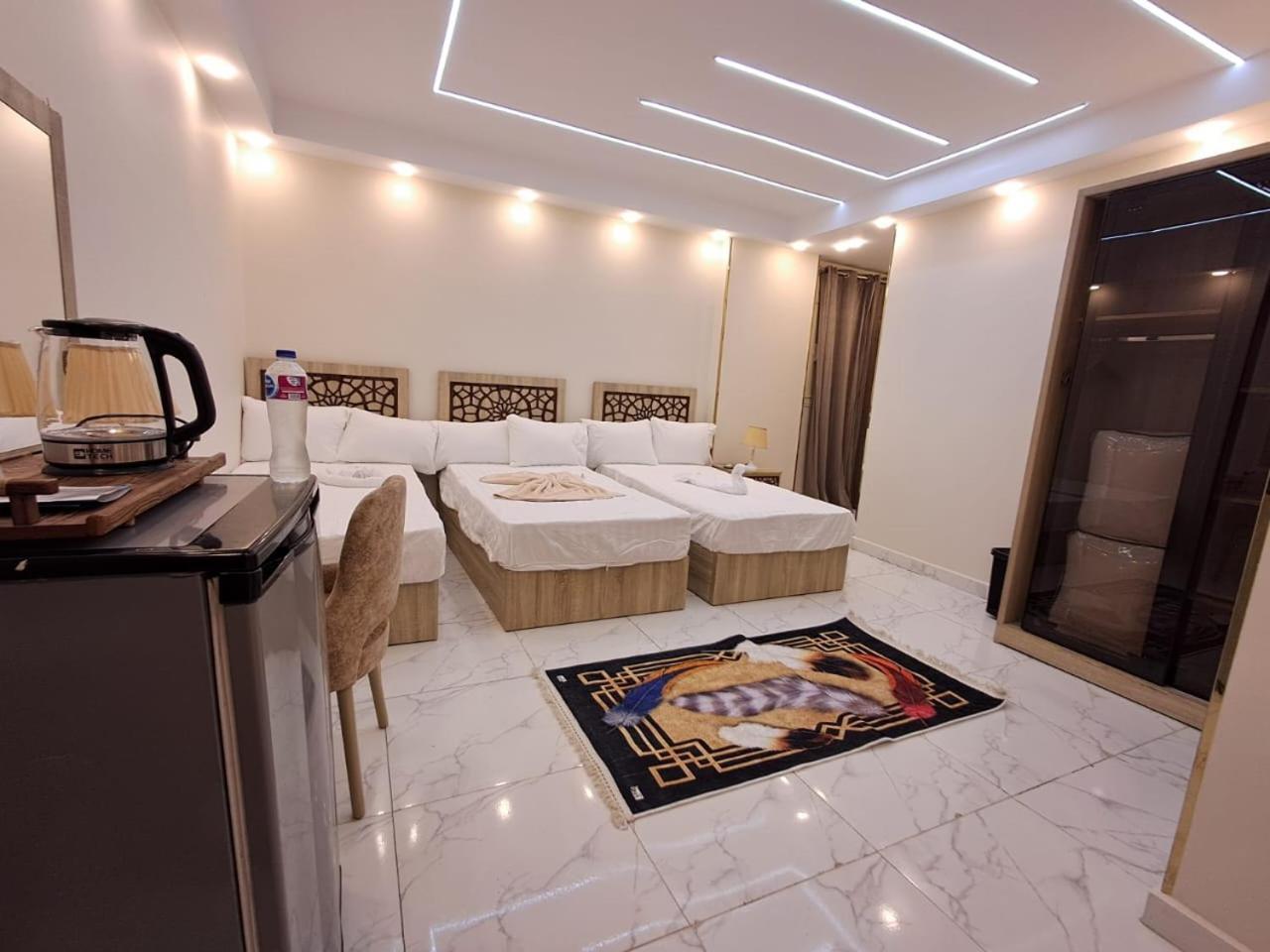 Pyramids East Inn Kafrat al Jabal Екстер'єр фото