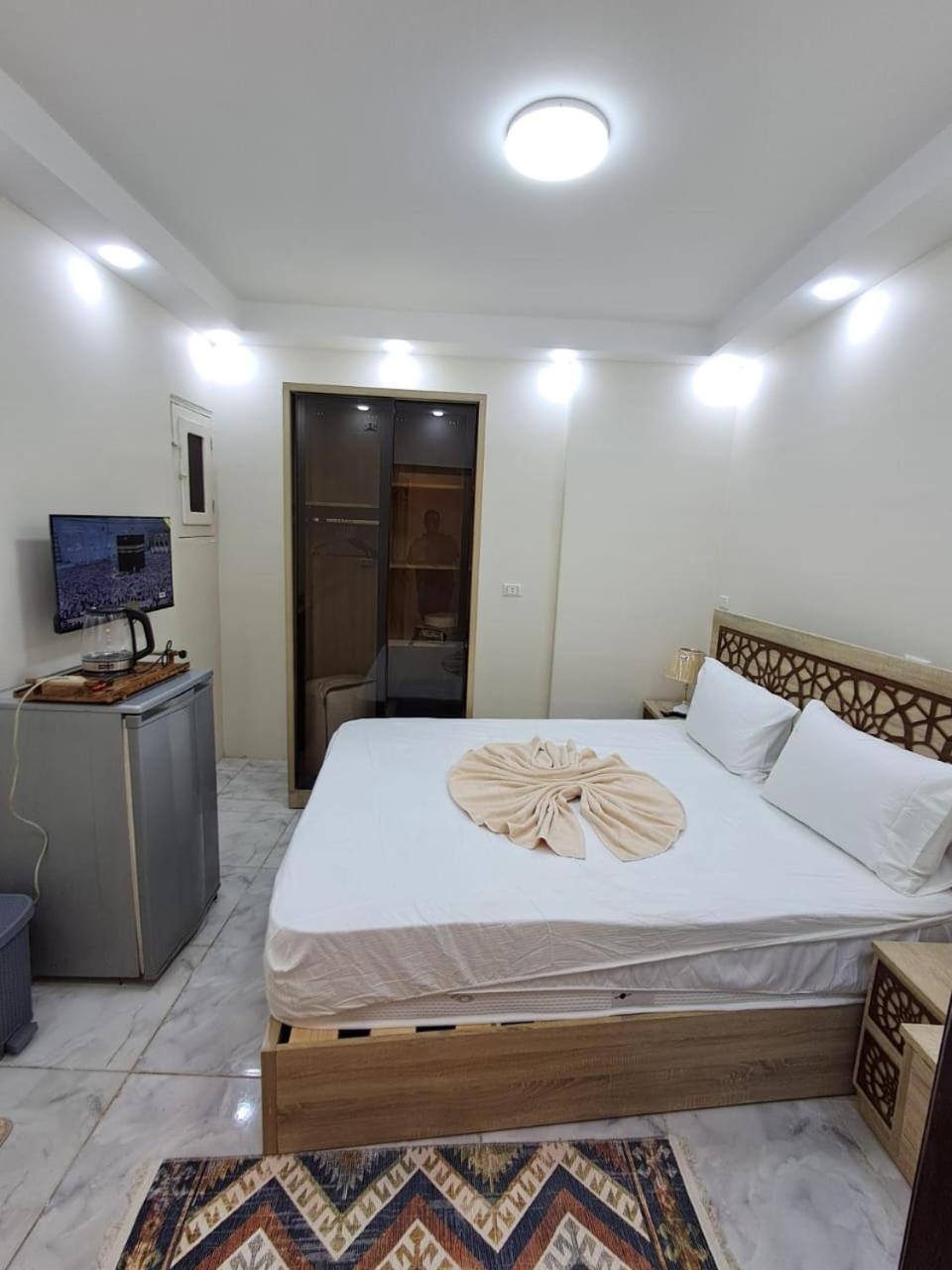 Pyramids East Inn Kafrat al Jabal Екстер'єр фото