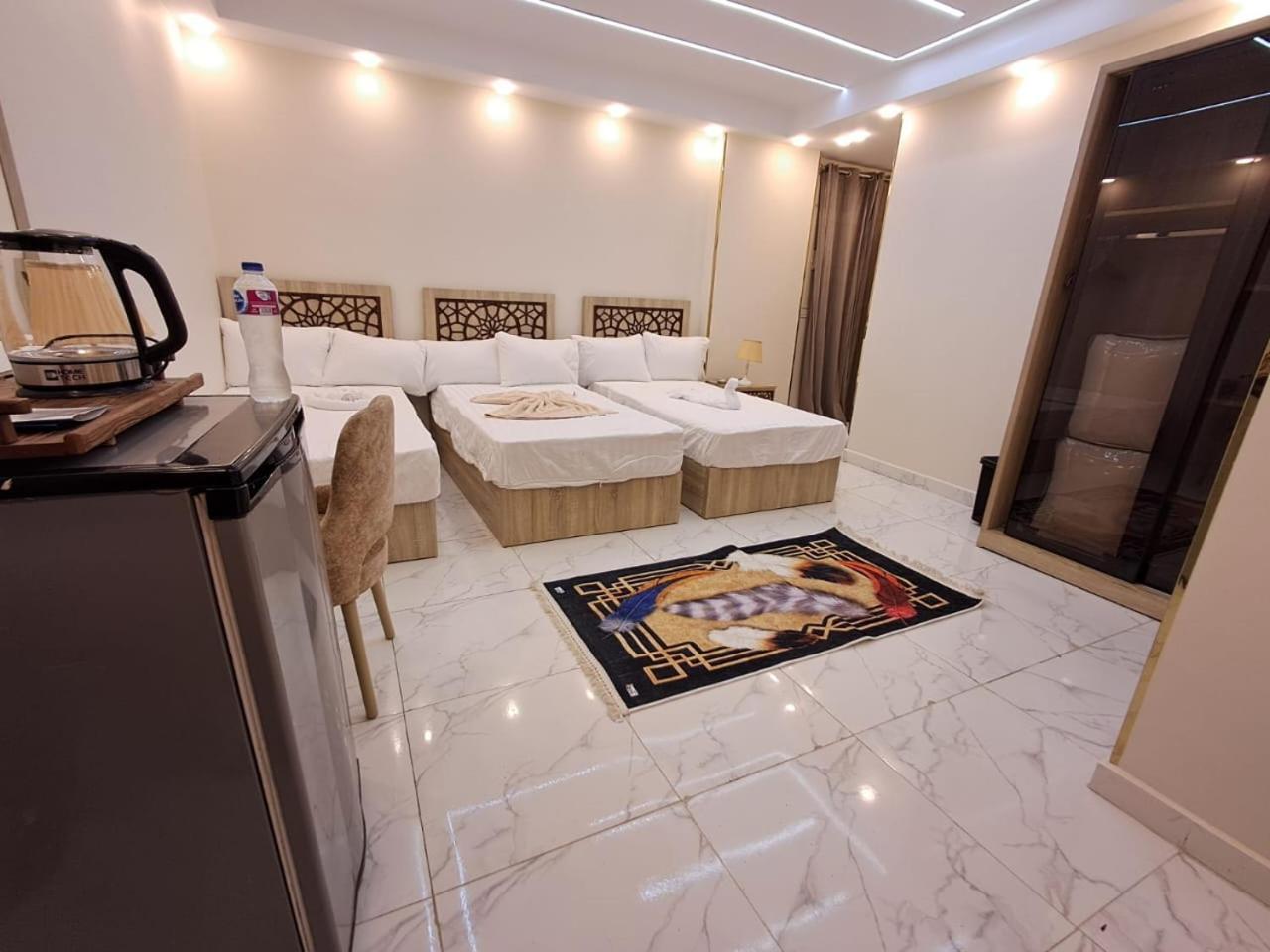 Pyramids East Inn Kafrat al Jabal Екстер'єр фото